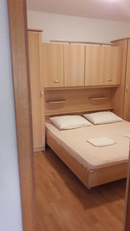 Apartments Kalajzic 오미스 외부 사진